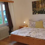 Apartment Am *