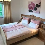 Apartment Am *