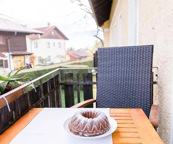 Am Steinbach am Attersee